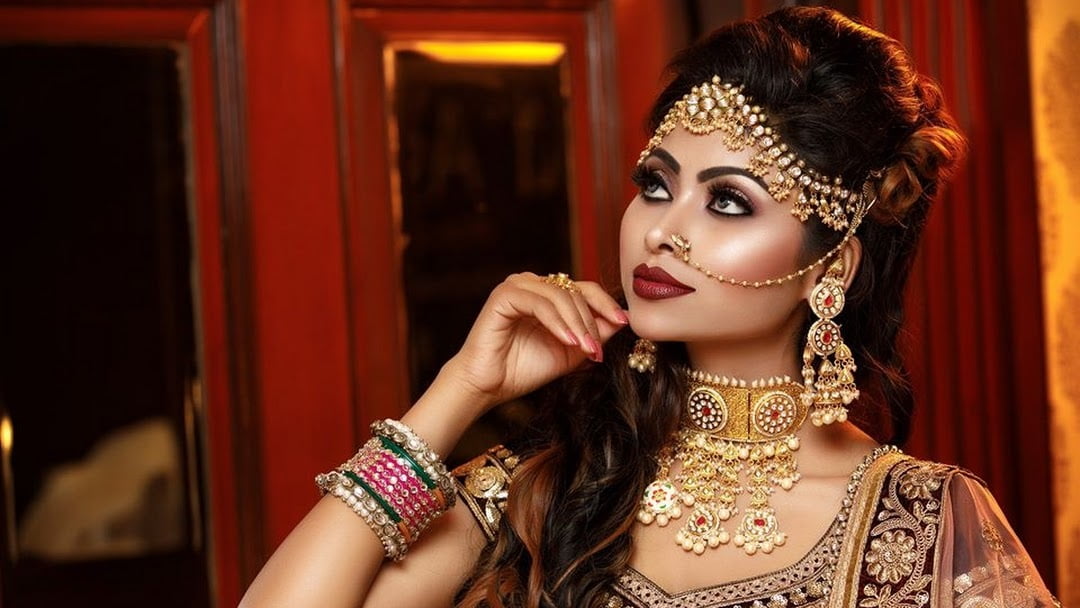 latest gold jewellery designs for wedding